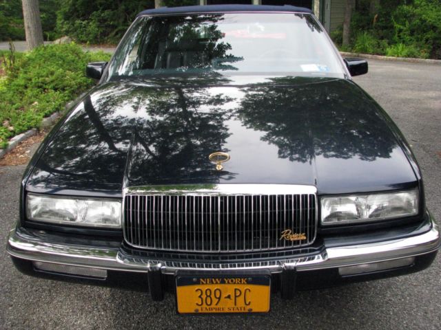 1989 Buick Riviera Landau AND Sunroof - photo 3