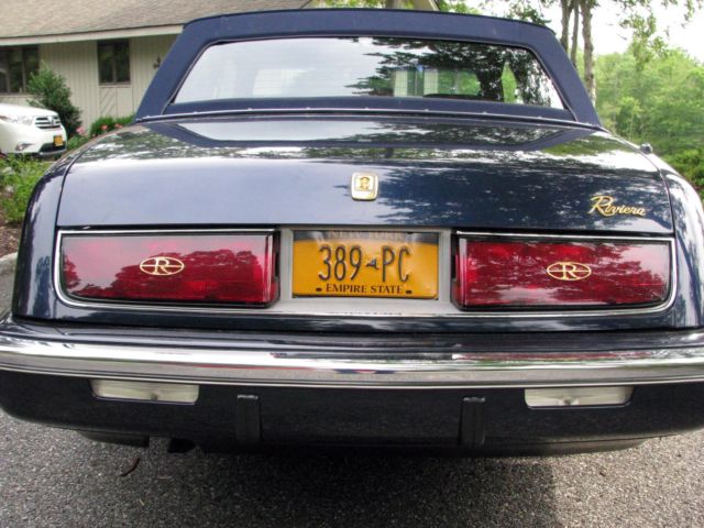 1989 Buick Riviera Landau AND Sunroof - photo 6