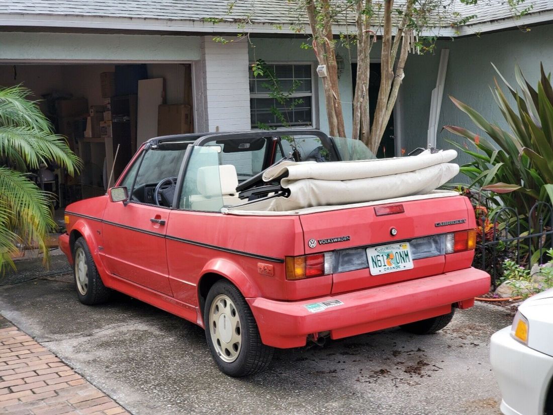 1993 Volkswagen Cabriolet - photo 2