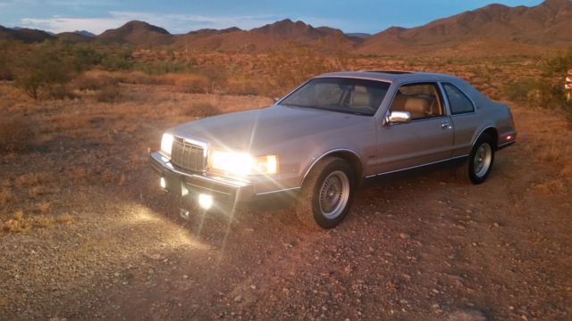 RARE FIND LINCOLN MARK Series Luxury Sports MINT BEAUTIFUL Car 1989 Lincoln Mark Series