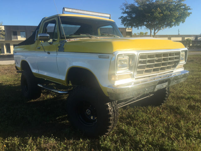 Rare Ford Bronco 4X4 with freshly rebuilt engine and transmission 1979 Ford Bronco Custom Sport Utility 2-Door