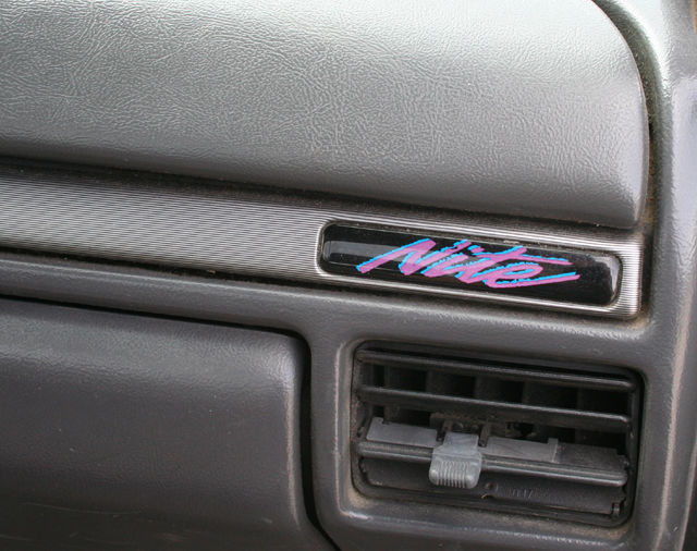 1992 Ford F-150 Nite - photo 9