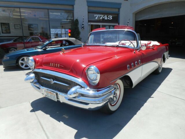 1955 Buick Roadmaster - photo 2