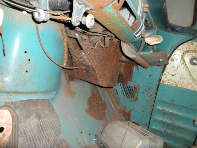 1956 GMC 101 Special Small Back Window - photo 12