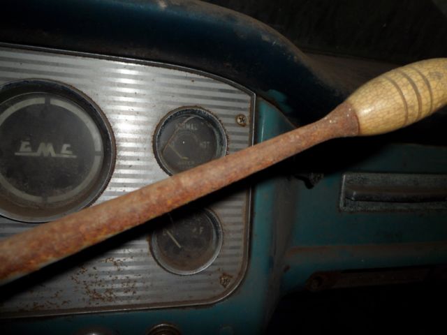 1956 GMC 101 Special Small Back Window - photo 8