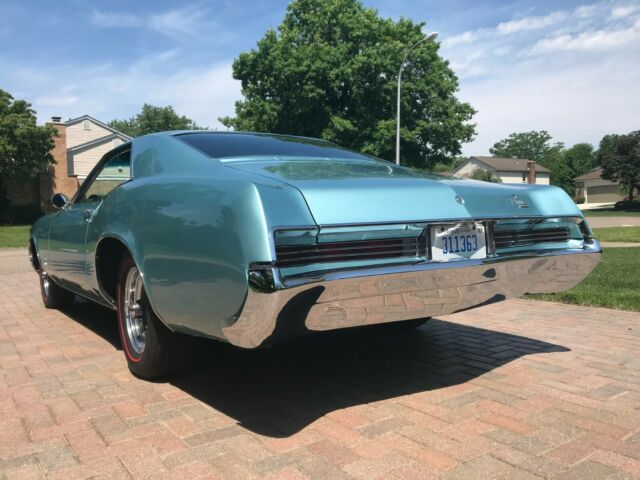 1967 Buick Riviera Riviera Custom - photo 4