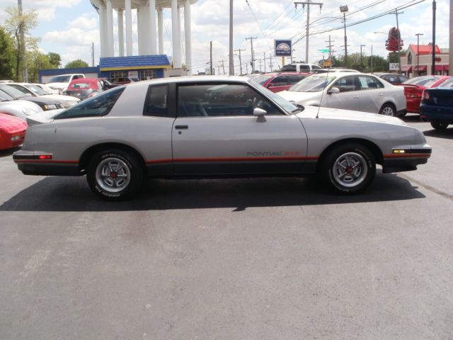 1986 Pontiac Grand Prix AEROCOUPE 2+2