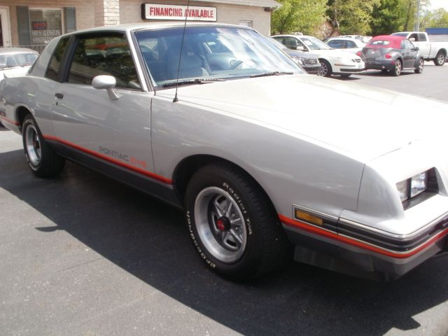 1986 Pontiac Grand Prix AEROCOUPE 2+2 - photo 2