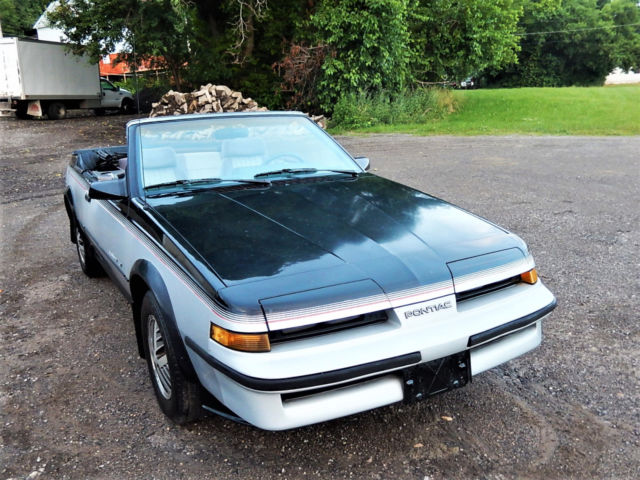 Rare GT Convertible...Low Miles...No Reserve!!!!!!! 1986 Pontiac Sunbird GT