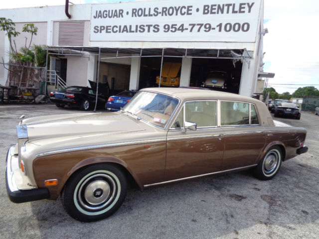 RARE HARD TO FIND ONE OWNER LOW MILES GARAGED ONE YEAR WARRANTY 954-633-8901 1980 Rolls-Royce Silver Shadow SILVER WRAIGHT