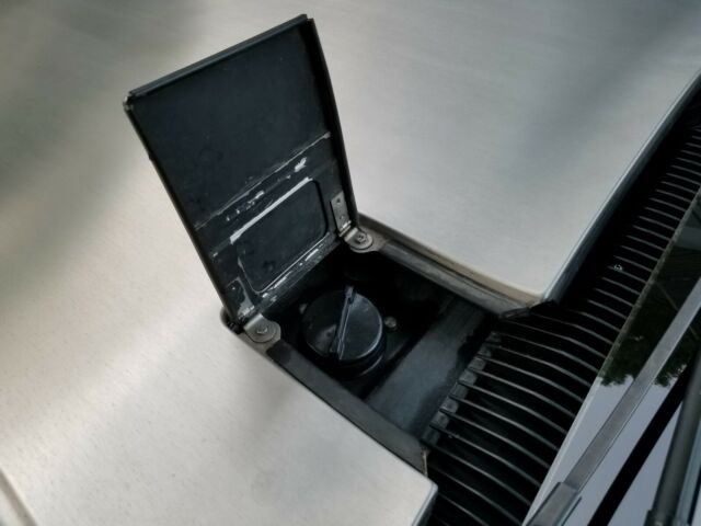 1981 DeLorean DMC-12 - photo 5