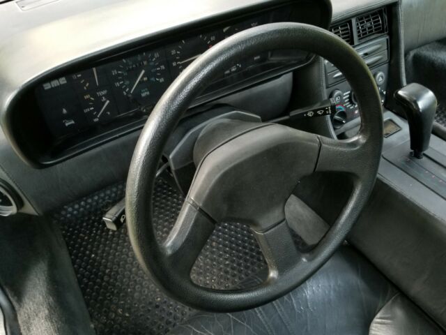 1981 DeLorean DMC-12 - photo 8