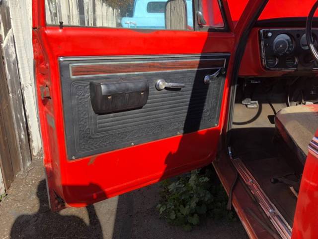1970 Chevrolet C-10 Custom - photo 11