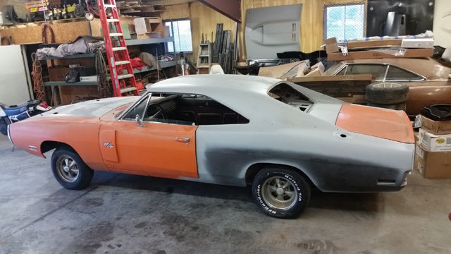 1970 Dodge Charger GREAT INVESTMENT GRADE VEHICLE! - photo 3