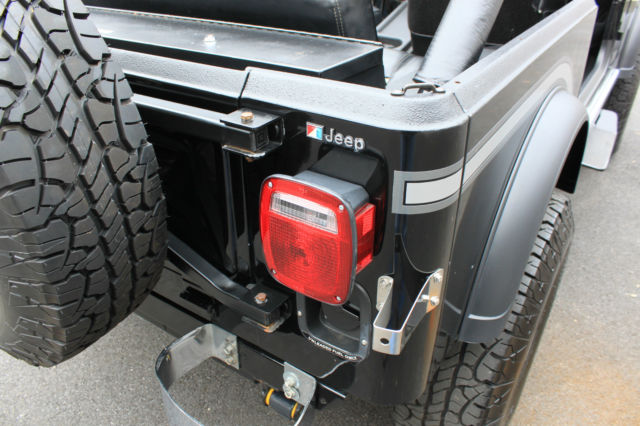 1986 Jeep CJ 1986 AMC / JEEP CJ7 LAREDO 4X4 HARDTOP - photo 6