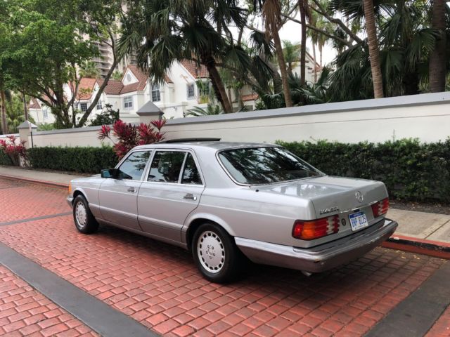 1988 Mercedes-Benz 300-Series GASOLINE - photo 3