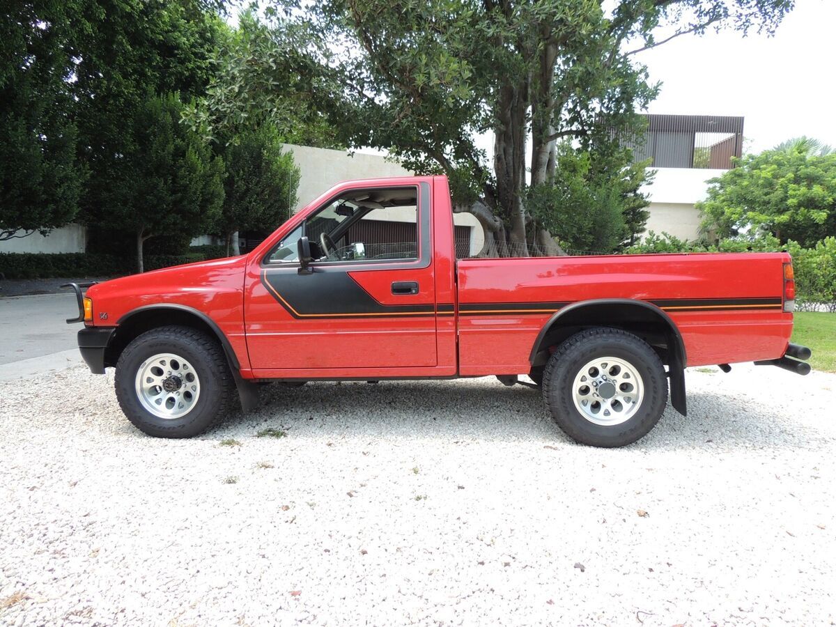 1991 Isuzu Other - photo 2