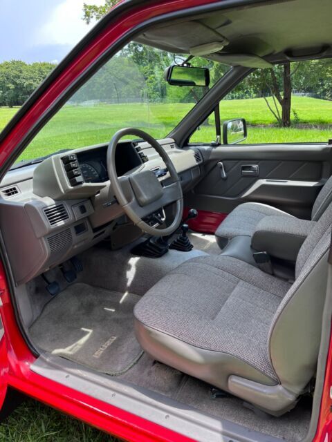 1991 Isuzu Other - photo 4