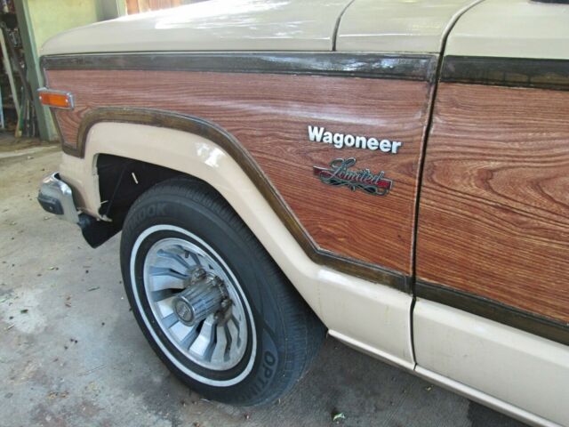 1981 Jeep Limited WAGONEER - photo 2