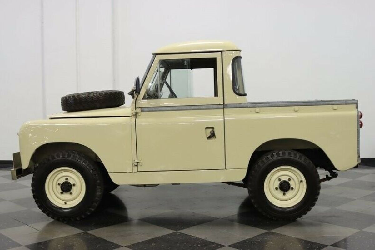 1966 Land Rover Series IIA SW - photo 3