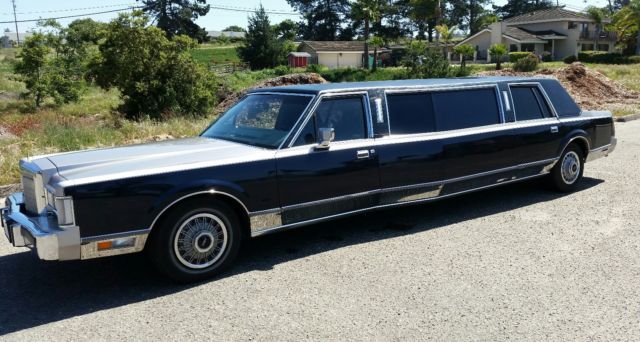 1988 Lincoln Town Car Widebody stretch limousine - photo 4