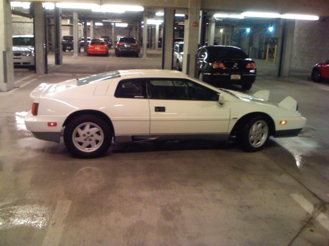 1989 Lotus Esprit White with Metallic Gray Trim - photo 6