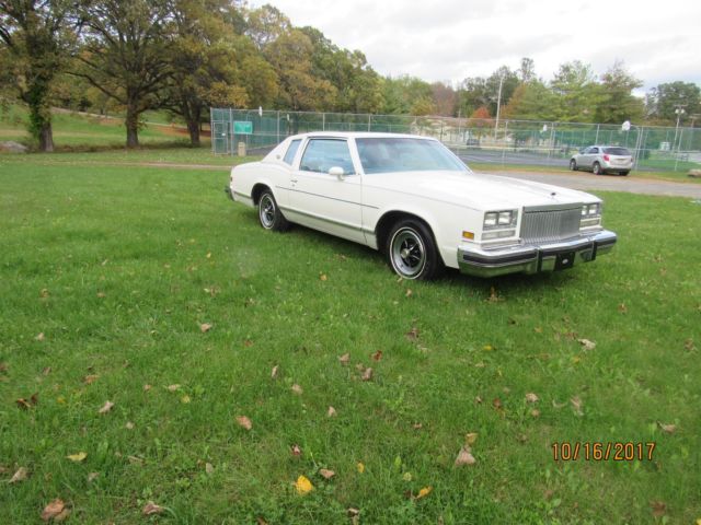 1978 Buick Riviera - photo 8