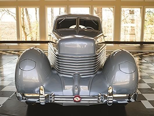 Rare LWB Custom Series Beverly 1937 Cord 812