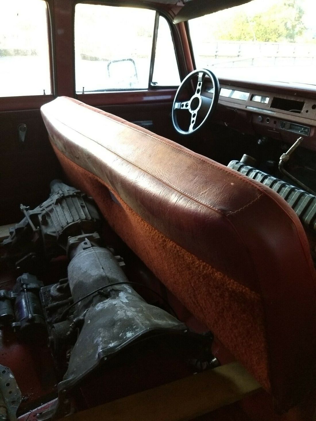 1973 International Harvester Travelall - photo 9