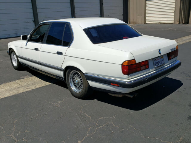 1988 BMW 7-Series 735i - photo 2