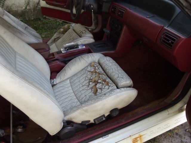 1987 Ford Mustang GT - photo 5