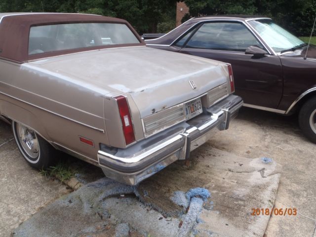 1984 Oldsmobile Ninety-Eight Regency - photo 4