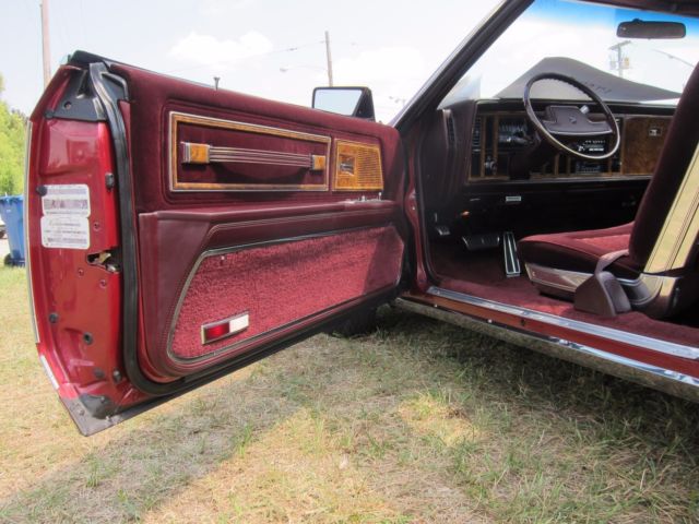 1985 Buick Riviera 2 Door - photo 11