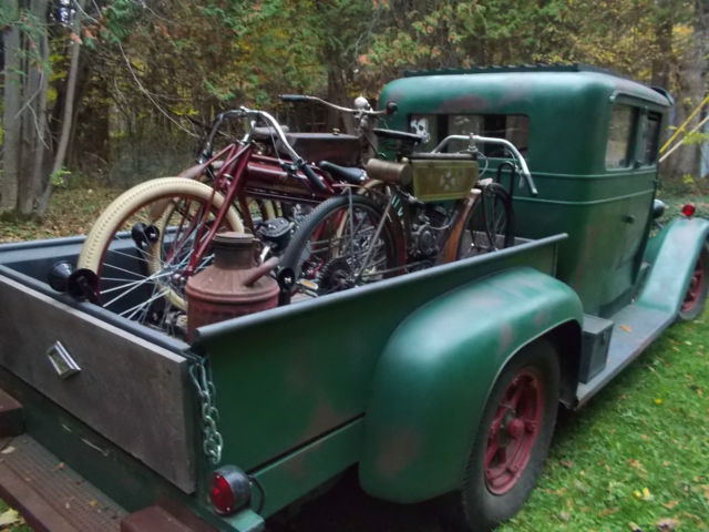1933 Other Makes 1933 Diamond T and 1927 Auburn Sedan Base