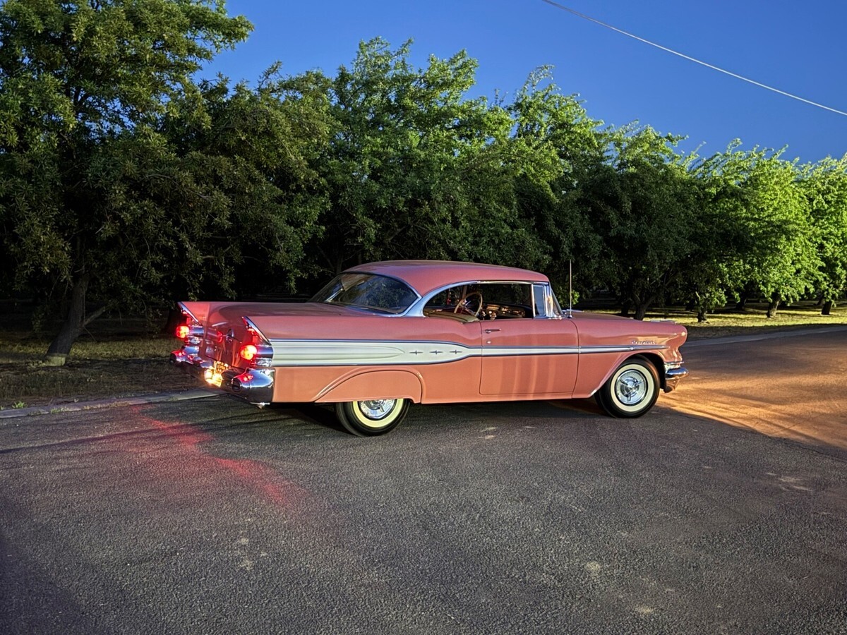 1957 Pontiac Chieftain - photo 3