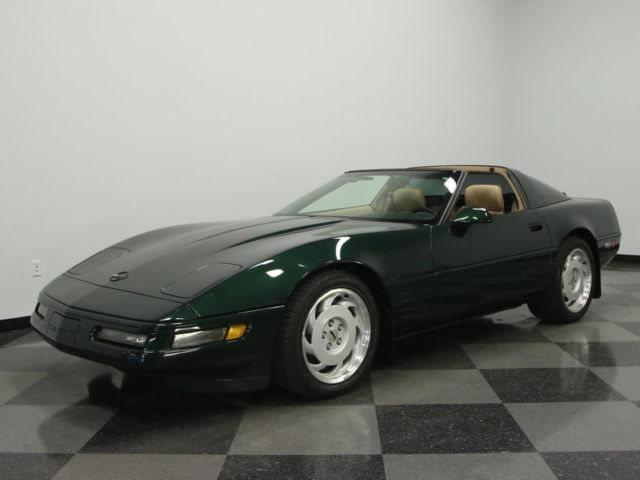 RARE POLO GREEN, 59K ACTUAL MILES, CLEAN AUTOCHECK, SUPER NICE, WHAT A BARGAIN! 1992 Chevrolet Corvette