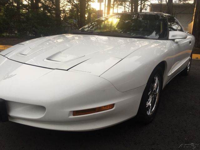 1994 Pontiac Firebird BEST PRICE on the market - photo 3