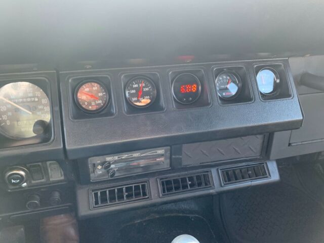 1990 Jeep Wrangler - photo 2