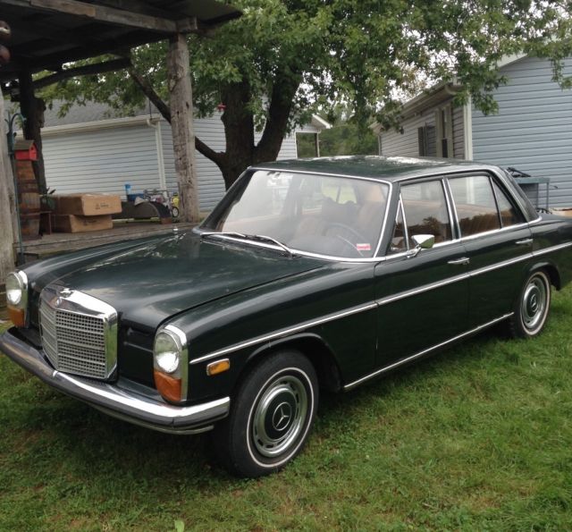 1968 Mercedes-Benz 200-Series