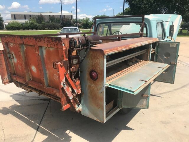 1970 Ford F-100 - photo 8