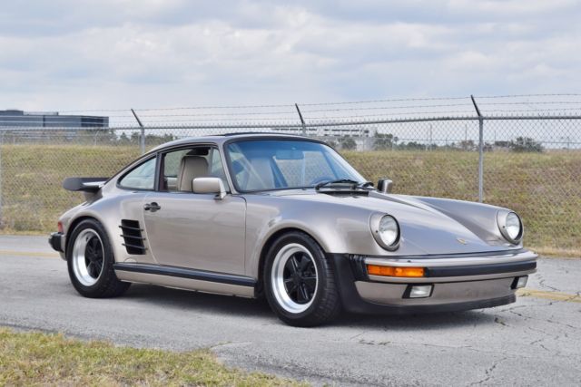 1986 Porsche 911 911 TURBO (930)