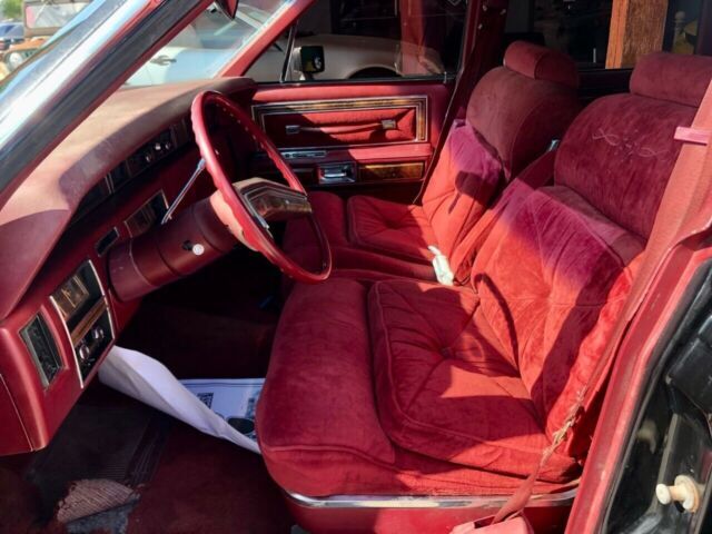 1977 Lincoln Continental - photo 6