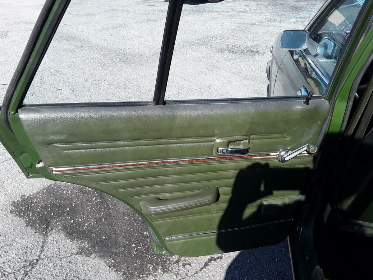 1978 Datsun 510 station wagon - photo 11