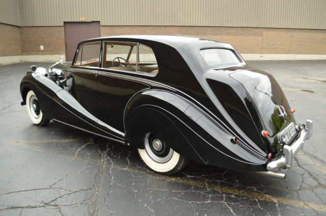 1953 Rolls-Royce Post War Silver Wraith Touring Limousine - photo 12