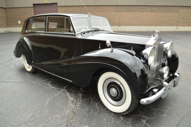 1953 Rolls-Royce Post War Silver Wraith Touring Limousine - photo 6