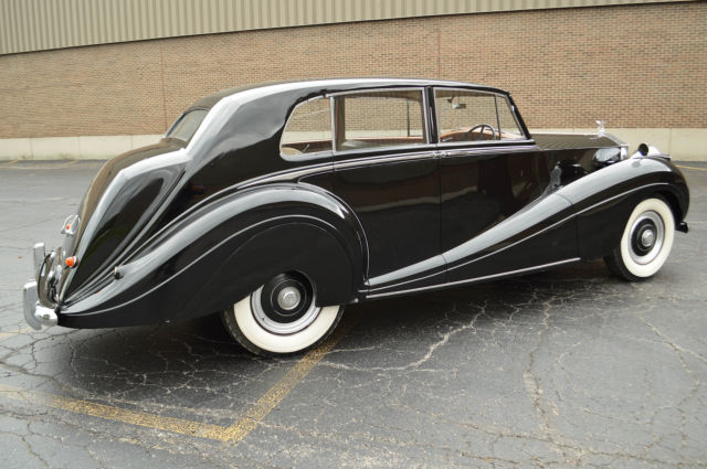1953 Rolls-Royce Post War Silver Wraith Touring Limousine - photo 9