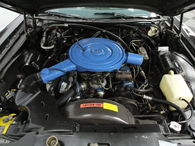 1978 Lincoln Continental Town Coupe - photo 4