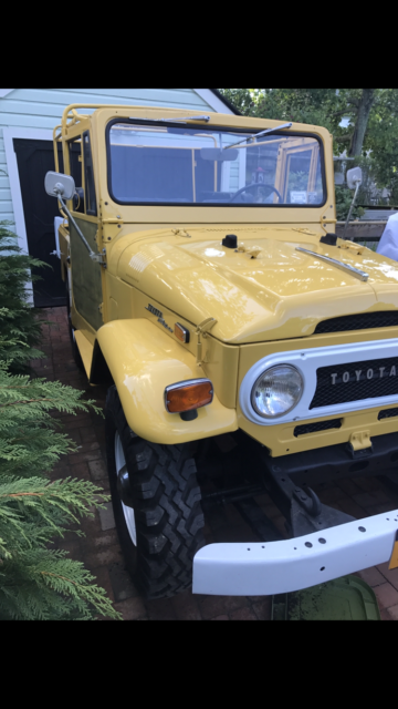 1970 Toyota Land Cruiser FJ 40 - photo 2