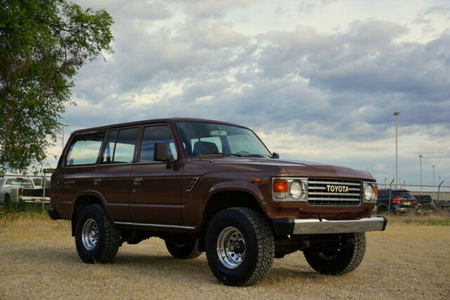 1982 Toyota Land Cruiser FJ60 - photo 4