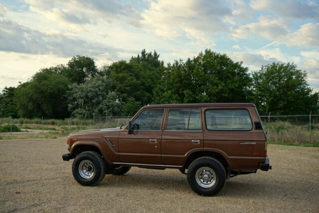 1982 Toyota Land Cruiser FJ60 - photo 9